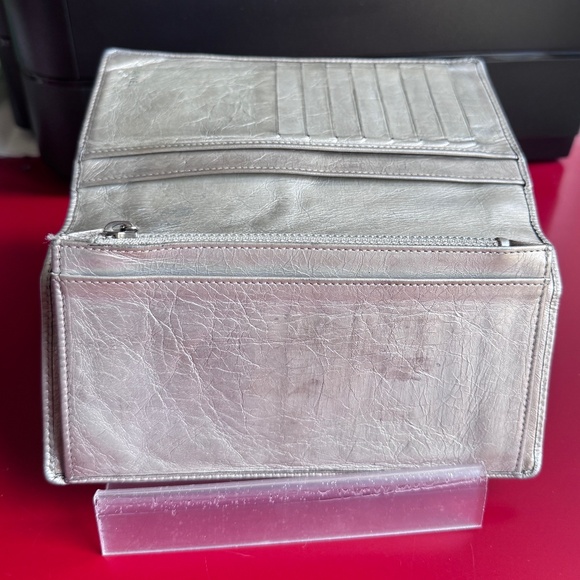 CHANEL Cambon Quilted Metallic Silver Long Bifold Wallet w/ COA in EUC - Picture 5 of 15